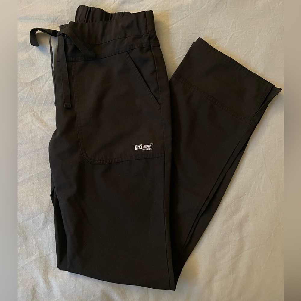 Greys Anatomy Scrub Set - Picture 2 of 2